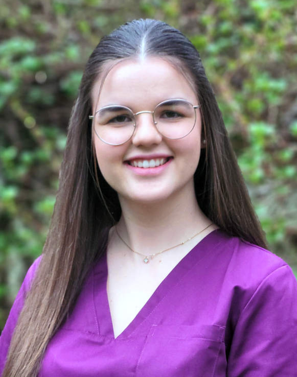 Charlotte Hertel Bürokraft eRettungssanitäterin